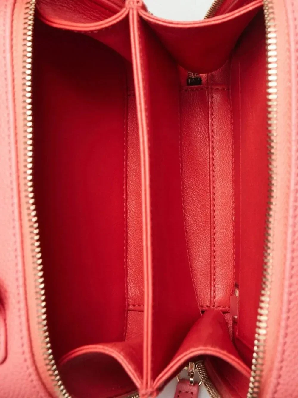 Chanel Pink Caviar Quilted Leather Filigree Small Vanity Case Bag